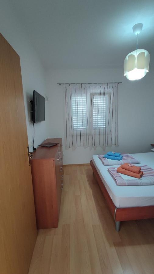 Rogoznica Seafront Apartment - Kalebova Luka エクステリア 写真
