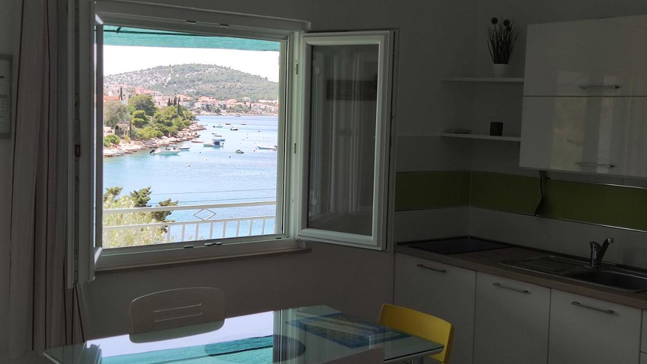 Rogoznica Seafront Apartment - Kalebova Luka エクステリア 写真