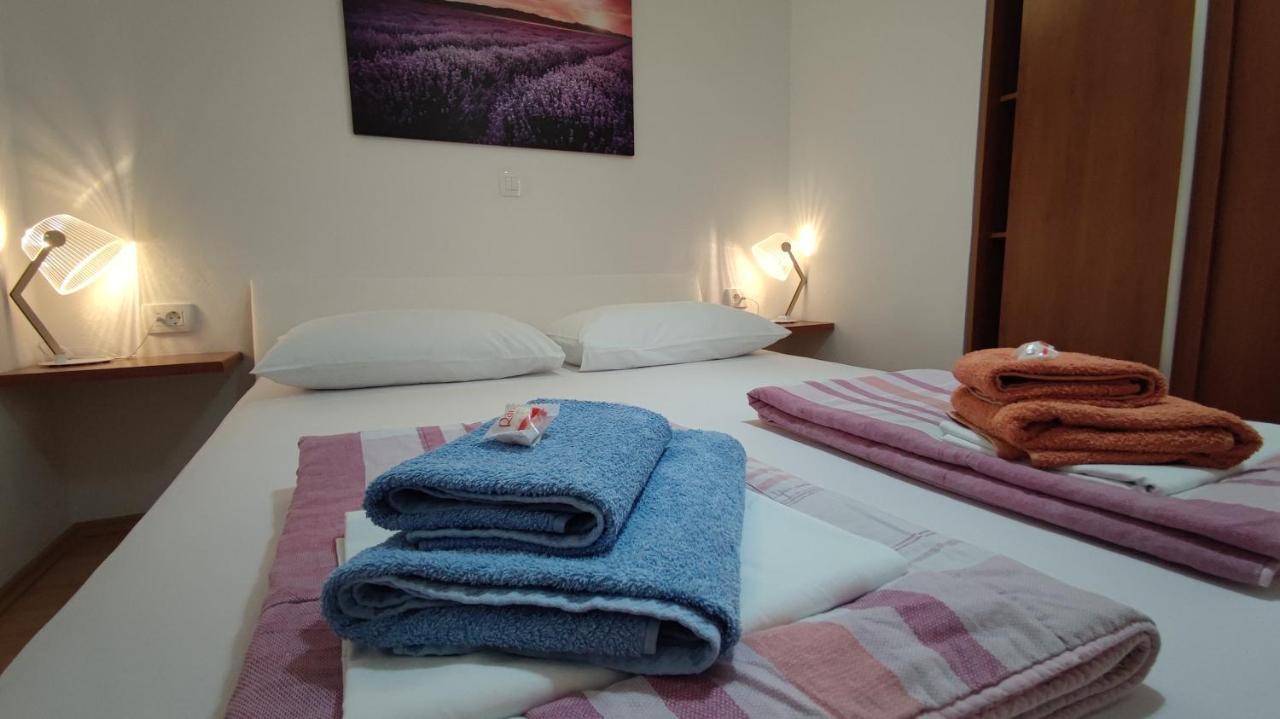 Rogoznica Seafront Apartment - Kalebova Luka エクステリア 写真